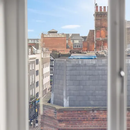 Stylish 2 Bedroom Apartment In The Heart Of Soho Gs5 London Exterior photo