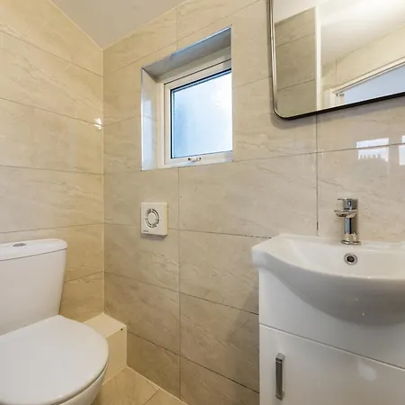 Stylish 2 Bedroom Apartment In The Heart Of Soho Gs5 London Exterior photo