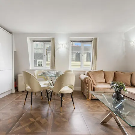 Stylish 2 Bedroom Apartment In The Heart Of Soho Gs5 London Exterior photo