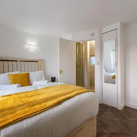 Stylish 2 Bedroom Apartment In The Heart Of Soho Gs5 London Exterior photo